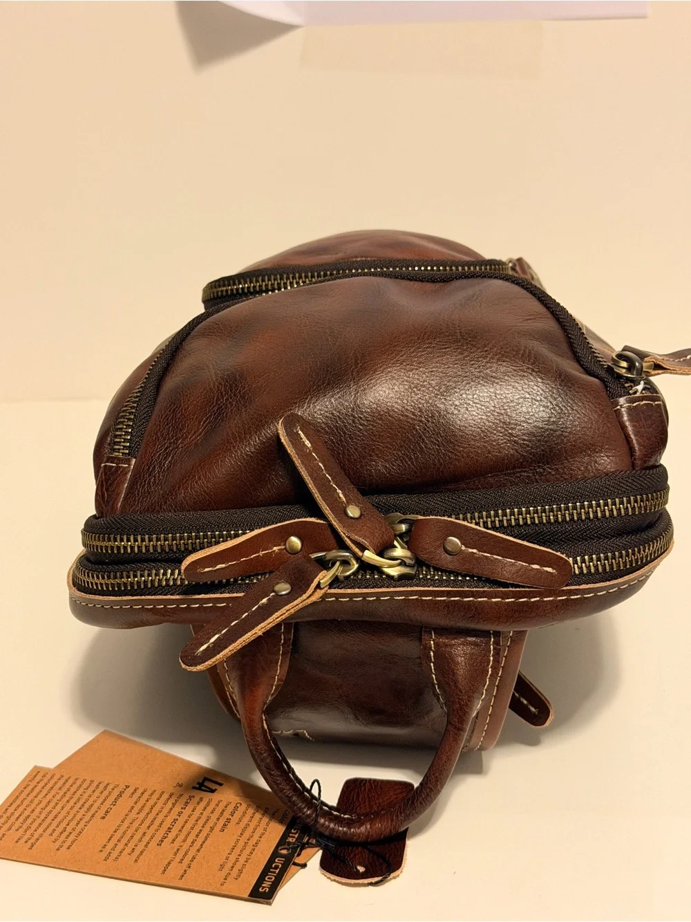 NWT Lannsyne’s Men’s Classic Full Grain Leather Sling Bag - Brown